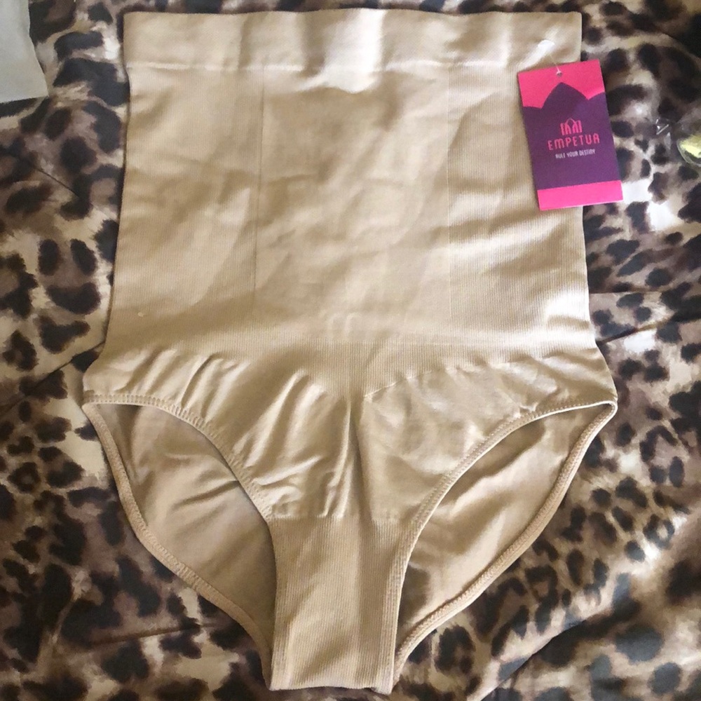 High Waisted Shaper Panty size Small New